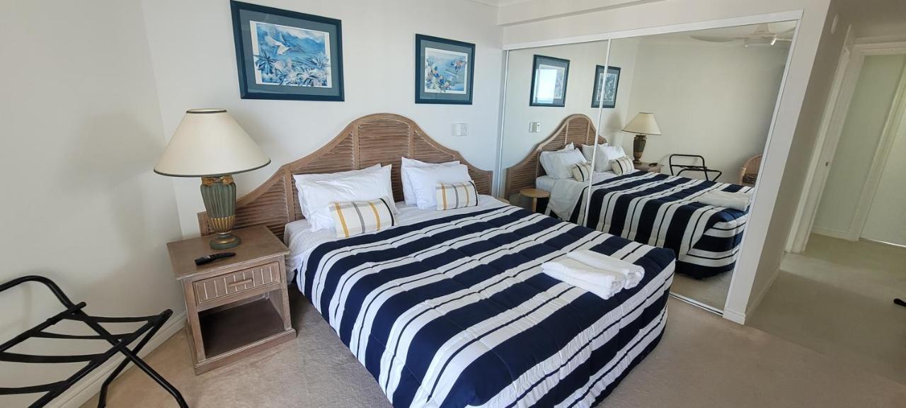 Apr Private Suites Moroccan By The Beach Gold Coast Bagian luar foto