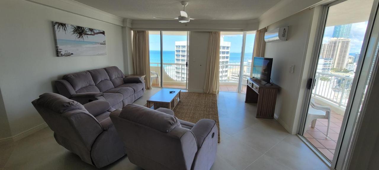 Apr Private Suites Moroccan By The Beach Gold Coast Bagian luar foto