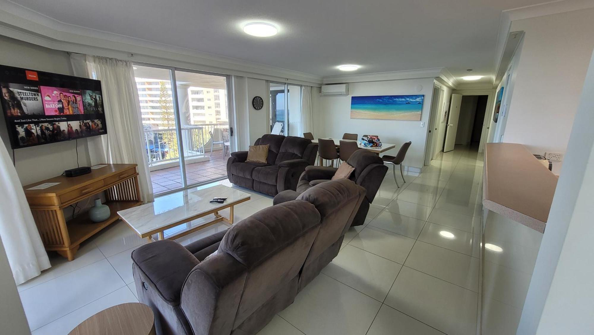 Apr Private Suites Moroccan By The Beach Gold Coast Bagian luar foto