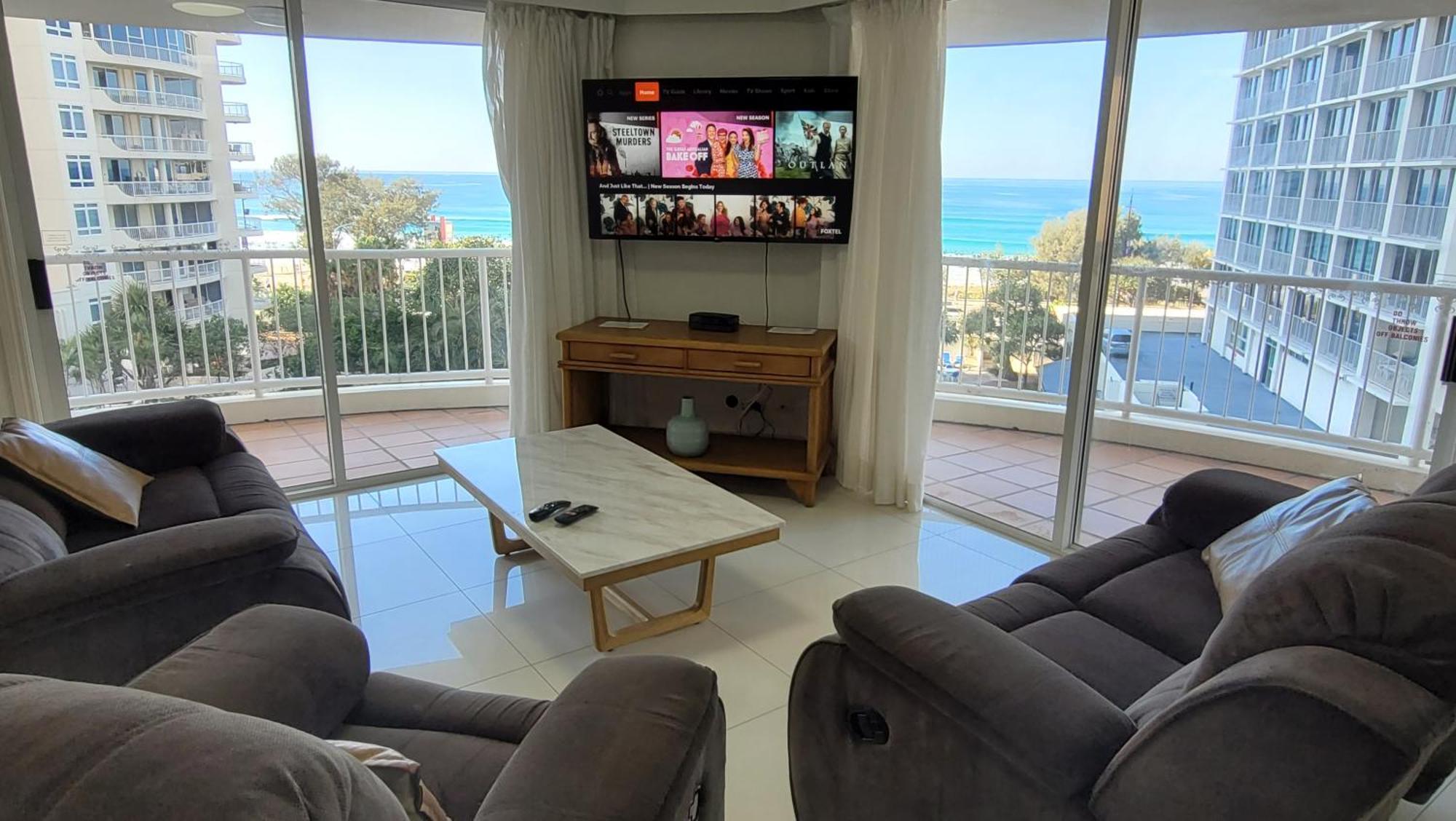 Apr Private Suites Moroccan By The Beach Gold Coast Ruang foto