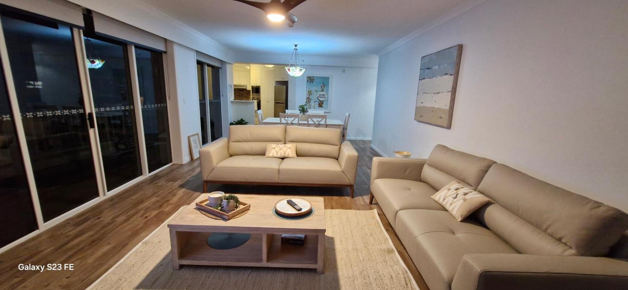 Apr Private Suites Moroccan By The Beach Gold Coast Bagian luar foto