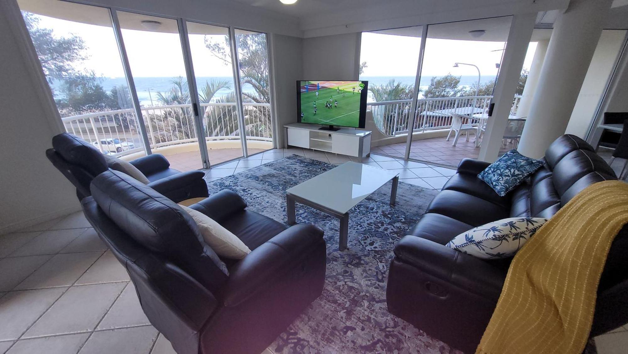 Apr Private Suites Moroccan By The Beach Gold Coast Bagian luar foto